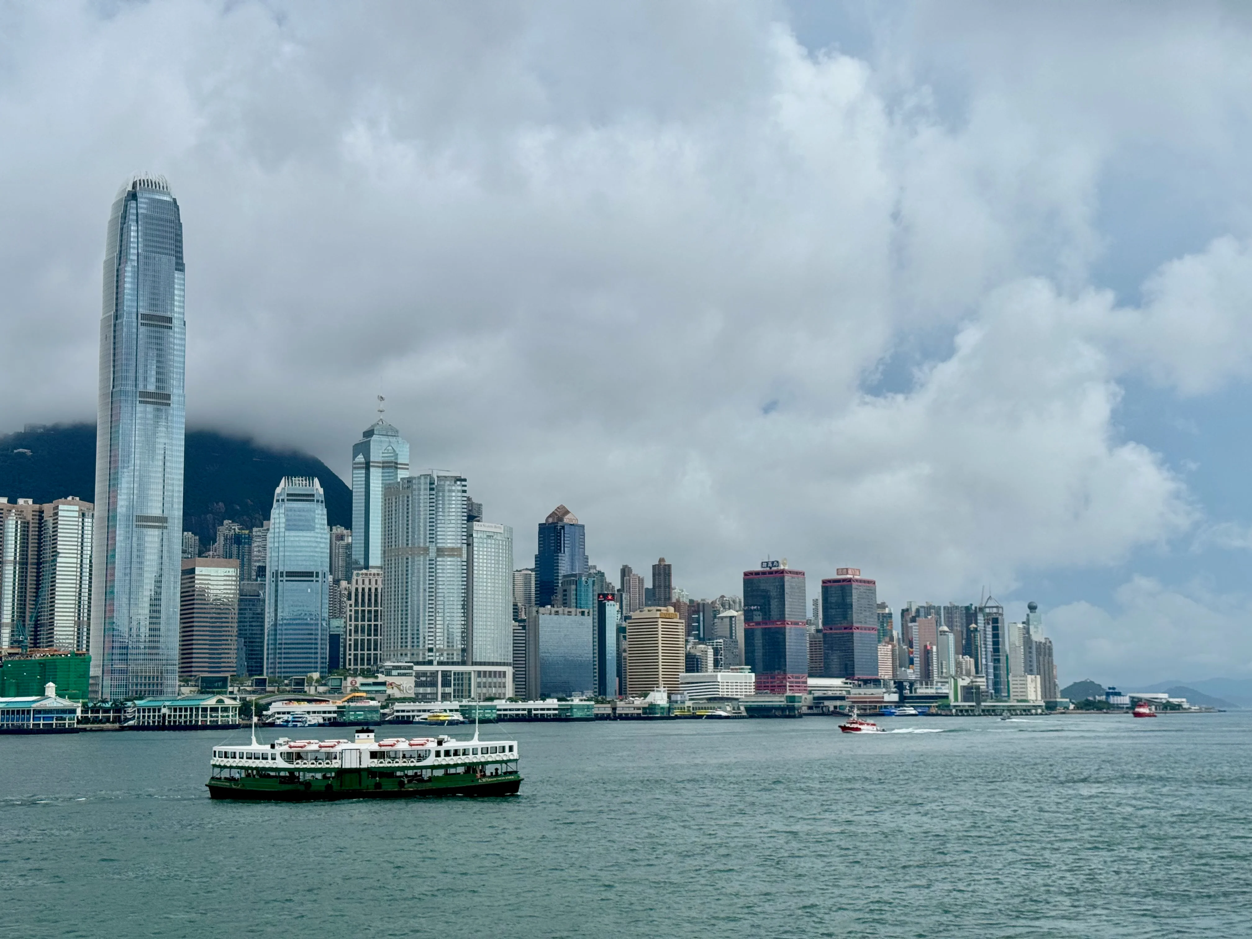 Cover Hong Kong